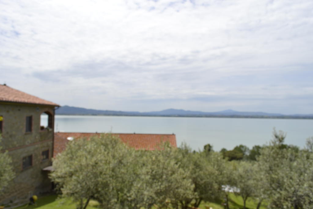 Fattoria Il Poggio Villa San Feliciano Exterior photo