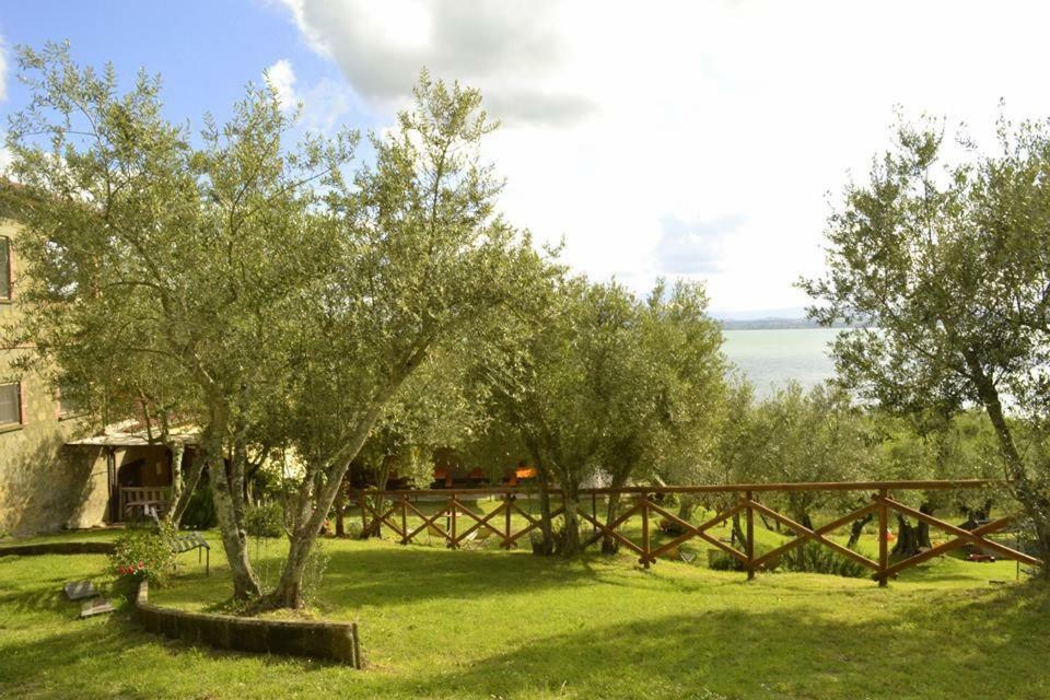 Fattoria Il Poggio Villa San Feliciano Exterior photo