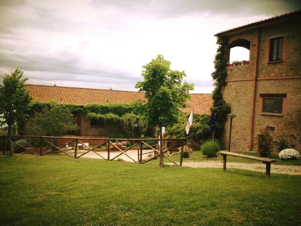 Fattoria Il Poggio Villa San Feliciano Exterior photo